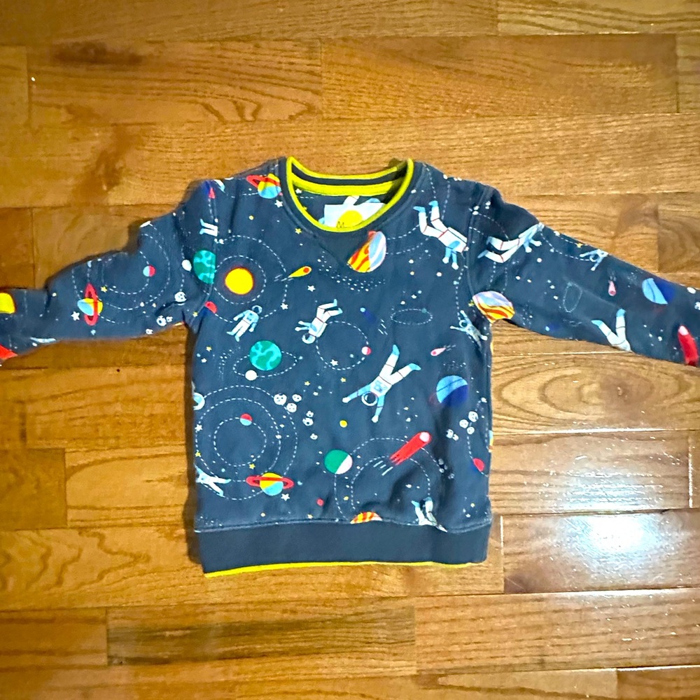 Mini Boden Space Sweatshirt size 3-4